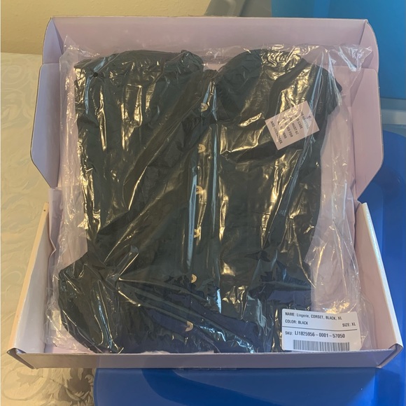 •the original• SAVAGE X FENTY Black Corset• - Picture 5 of 16